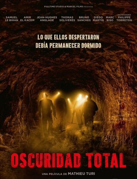 Oscuridad total BDrip XviD Castellano